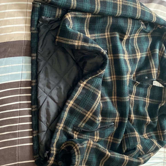 American Eagle premium outerwear - Picture 3 of 6